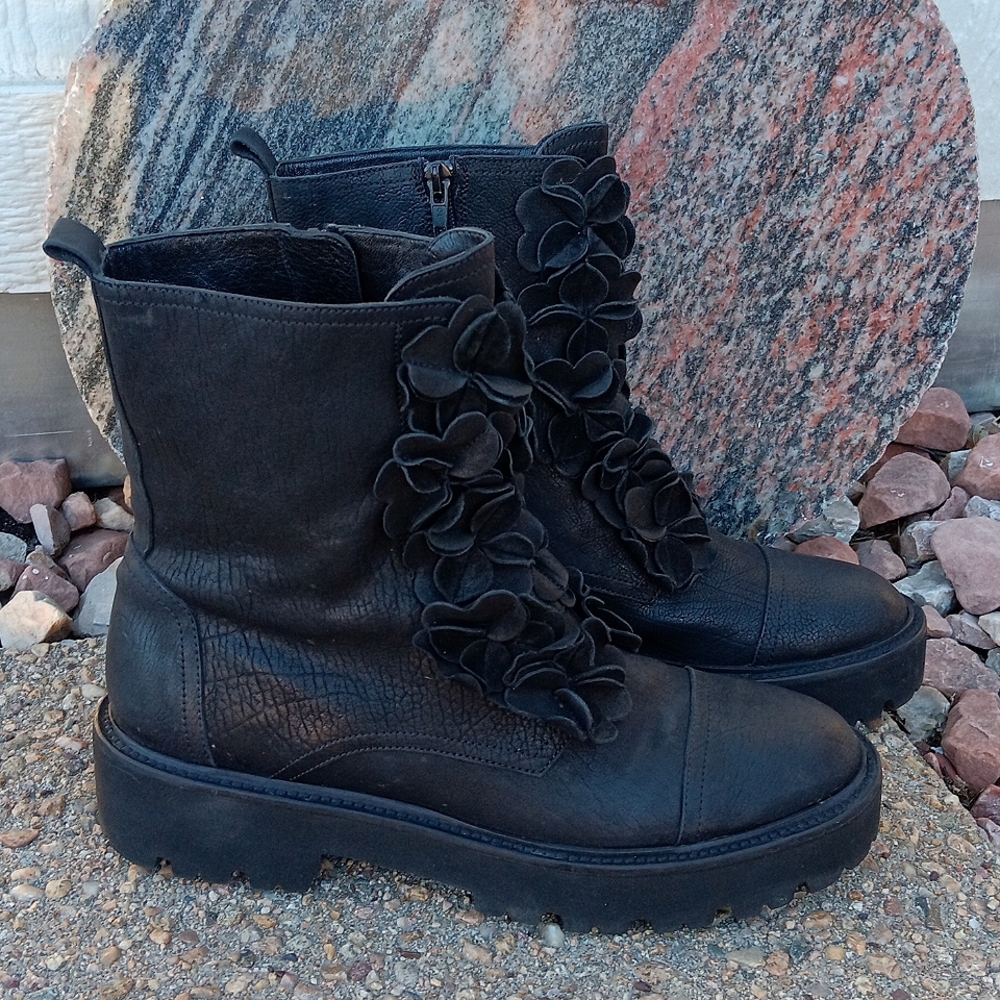 Kennel & Schmenger black leather floral applique boots women's 8.5